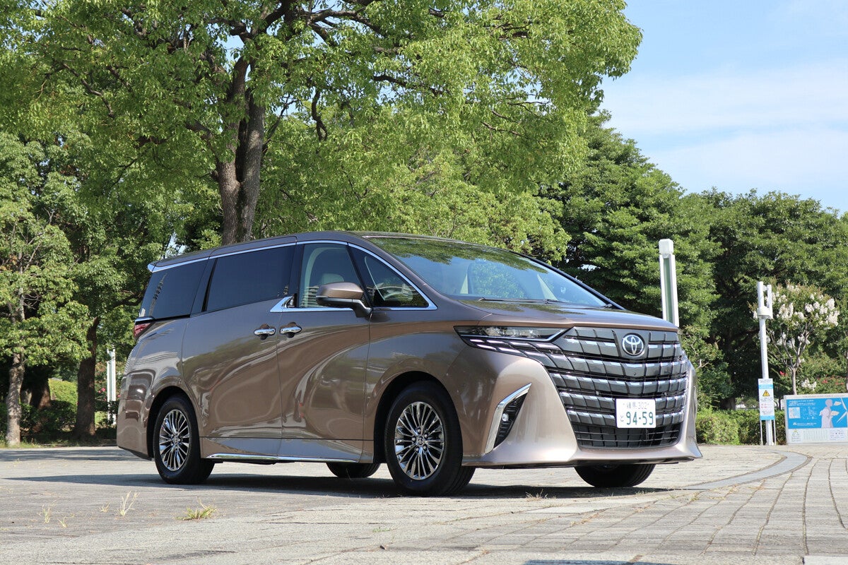 年収400万円・子ども一人の家族でアルファードを購入するのは「見栄っ張り」でしょうか？ 一括購入できる資金は十分にあるのですが…  (ファイナンシャルフィールド)