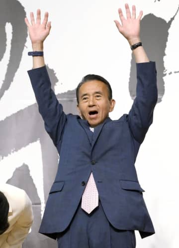 静岡知事に野党系鈴木氏が当確　自民は3補選続き敗北、政権痛手