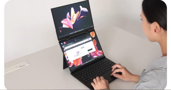 縦にデュアルモニターできる“変態”ノートPC、国内販売へ　中国GPDから