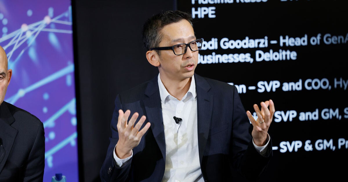 「VMwareの顧客に選択肢を」 - HPEが仮想化ソリューション「HPE VM Essentials」強化 (TECH+)