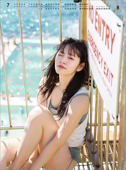 最新写真集　フォトブック　inシドニー　鈴木愛理 ✴︎🇦🇺 AIRI SUZUKI PHOTOBOOK in SYDNEY 120pもある特別版