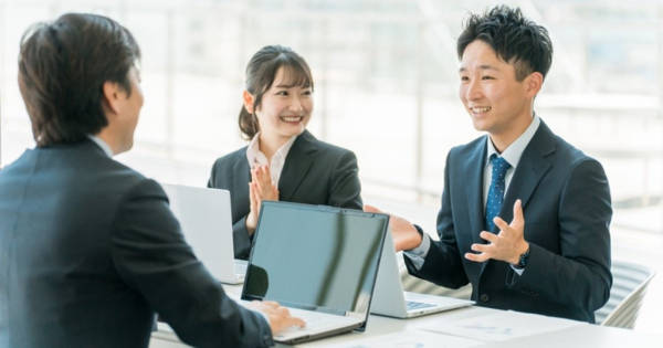 仕事ができない人は「思いつきで話す」。仕事ができる人はどうする