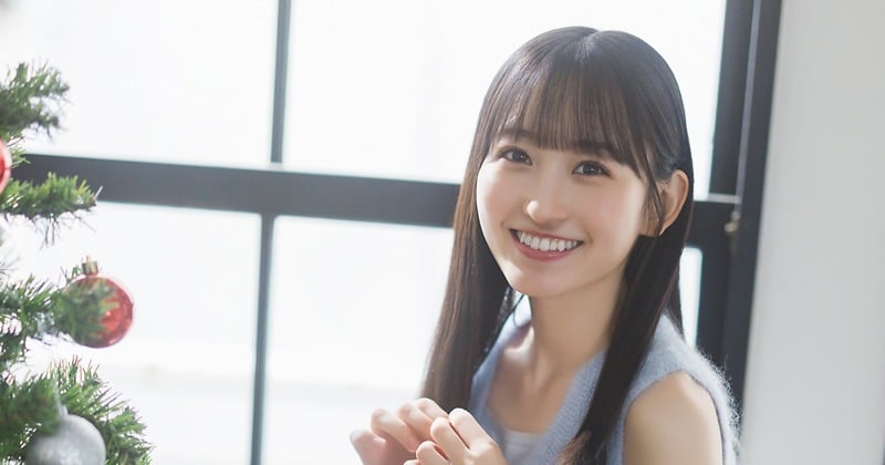 乃木坂46一ノ瀬美空、『BOMB』表紙で“素肌感”ノースリーブニット 裏