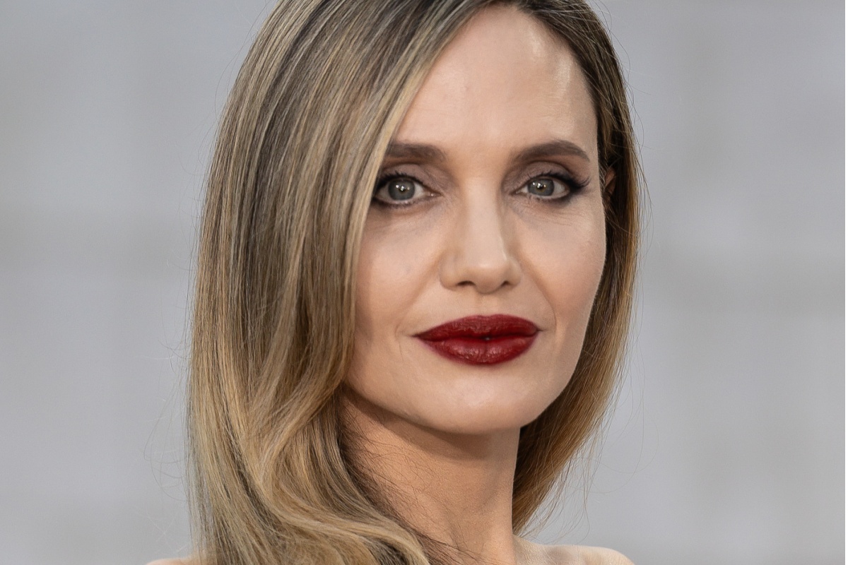 49歳のアンジェリーナ・ジョリー 現在の姿に「変わらない」 (NewSphere)