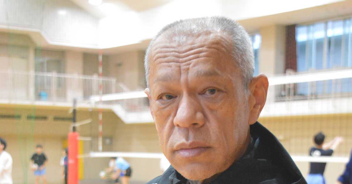 不屈のやらまいか精神貫く 浜松修学舎中学校・高校男子バレーボール部