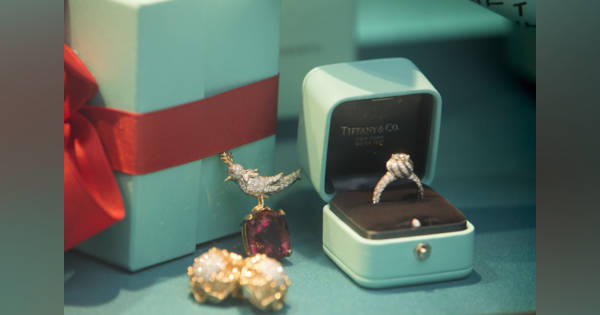 2025年クリスマスコフレ】「ティファニー」フレグランスの限定ギフト