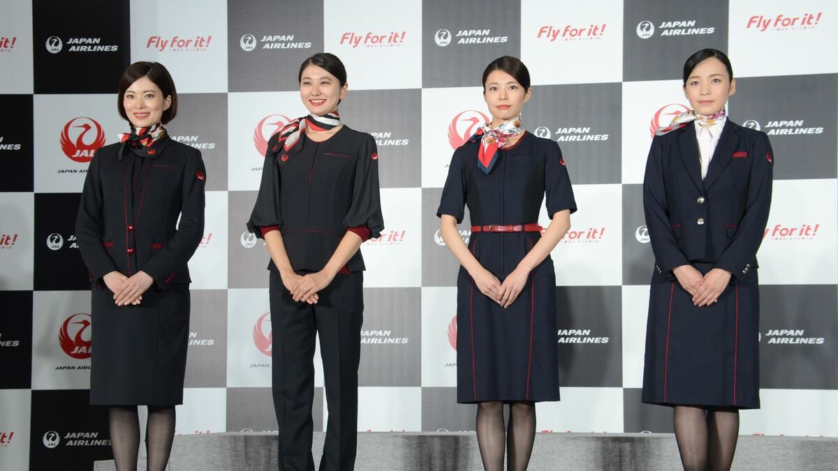 現在11代目｢JALのCA制服｣知られざる開発秘話 (東洋経済オンライン)