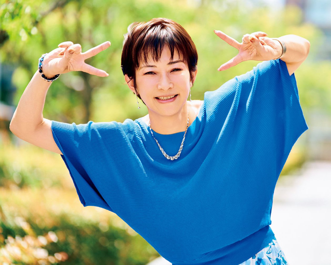 4億タワマンに引越し」「最近は『ギャラが安い』と愚痴を…」“庶民の味方”スター記者・望月衣塑子（50）の“なりふり構わぬ”ビジネス実態  (文春オンライン)