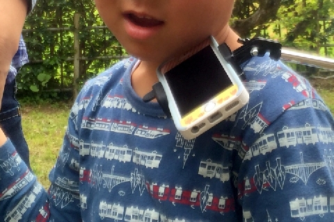 ディズニーランドで 自撮り棒 が子どもの顔にあたりケガ 法的責任は