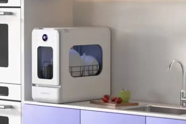 幅28cm・15分で急速洗浄” 中国発小型スマート食洗機、次世代キッチン