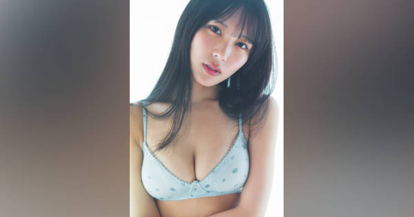 ≒JOY・逢田珠里依、話題の“国宝級スタイル”披露 (オリコンニュース)