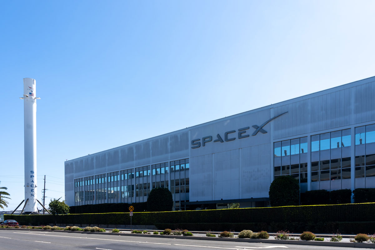 スペースXの「278兆円IPO」はテスラに逆風か、「マスク神話」の主役