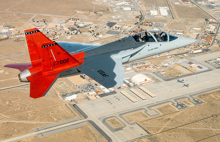 T-7A、米空軍が初期生産承認 T-38後継練習機を14機契約へ (Aviation Wire)