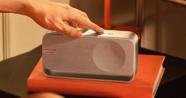 BOSE 高音質スピーカー 音質もデザインも妥協しない。最長9時間音楽を楽しめるBoseの小型