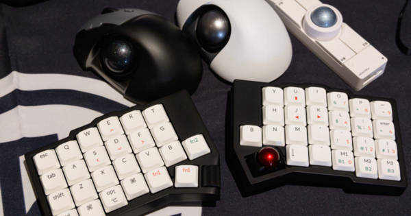 Keychronの分割キーボードやトラックボールを日本で初展示。わいわい