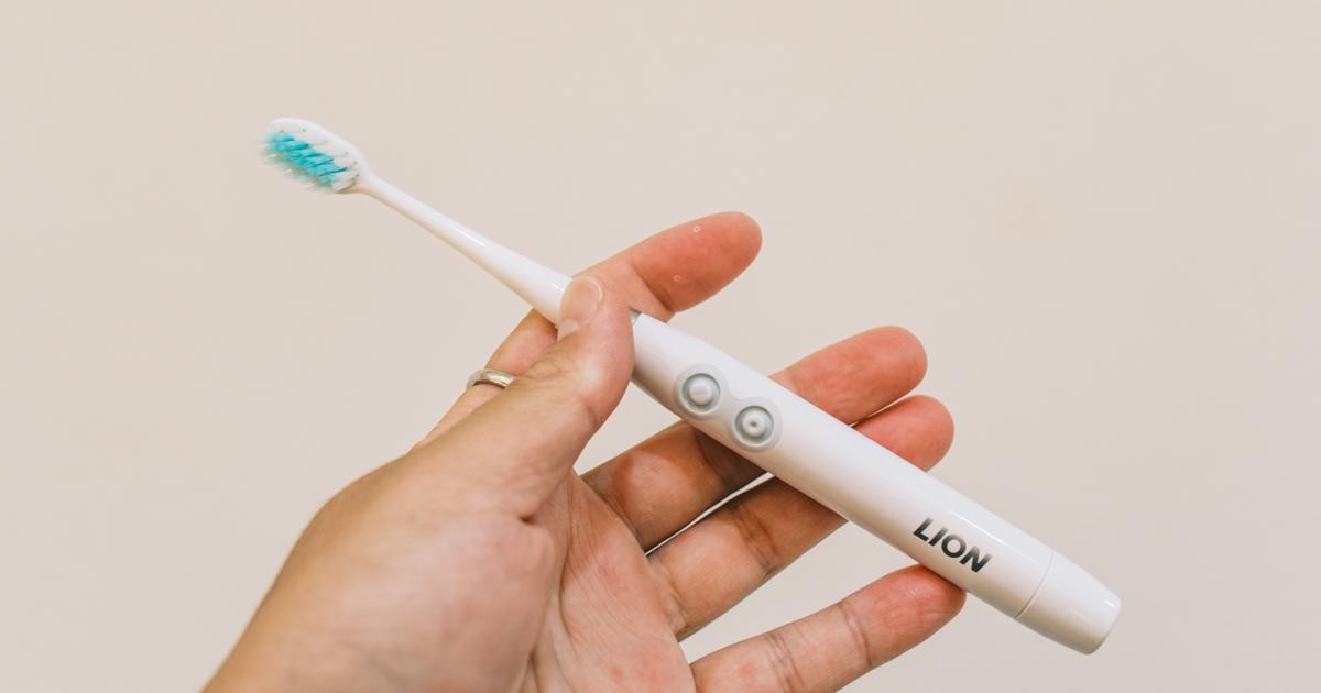 2000円以下で買える電動歯ブラシ。初めての人にも使いやすい