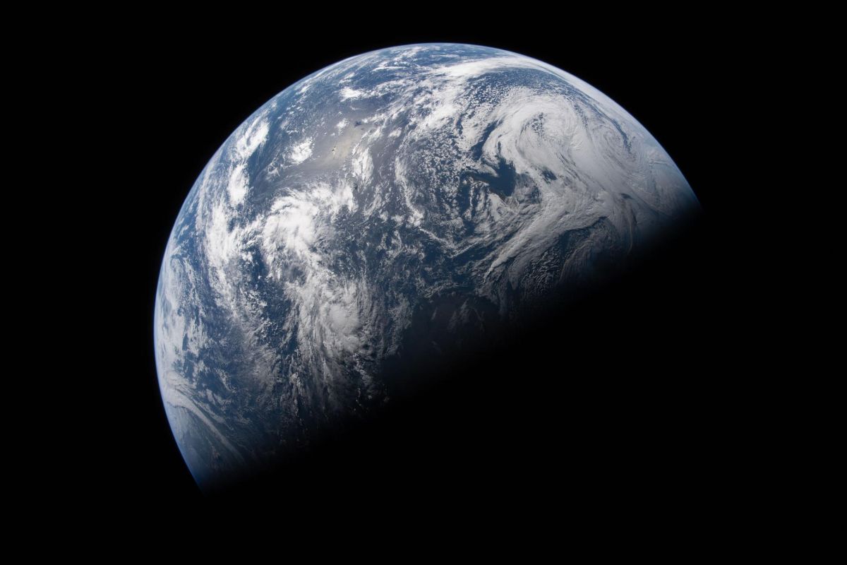 地球の自転は減速し、1日は長くなっている しかも過去360万年間に前例