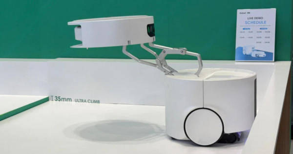 ロボット掃除機　ルンバ　値下げしました‼️ 小型軽量の流れに逆らえ！ ルンバが超大型ロボット掃除機を出してきた