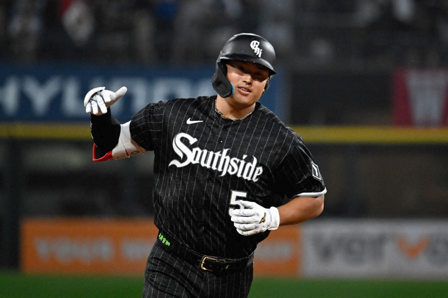 村上宗隆、8試合ぶり豪快32号 確信のバックスクリーン弾…松井秀喜の