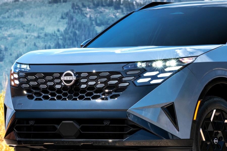 北米仕様エクストレイル コイツが新型「エクストレイル」に！ 北米向けモデルが一足先にモデル