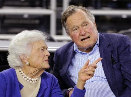 ブッシュ元大統領 快方へ バーバラ夫人は退院