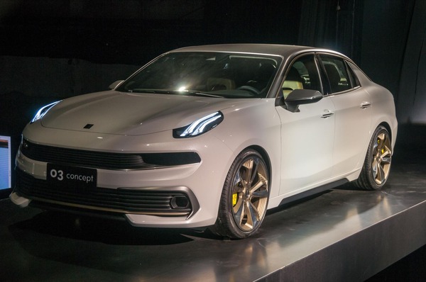 上海モーターショー17 吉利の新ブランド Lynk Co 新セダン発表 世界初のコネクト機能搭載