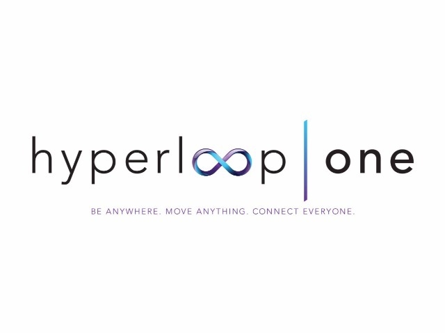 超高速交通システム「Hyperloop」、真空チューブ内で初の試験走行に成功
