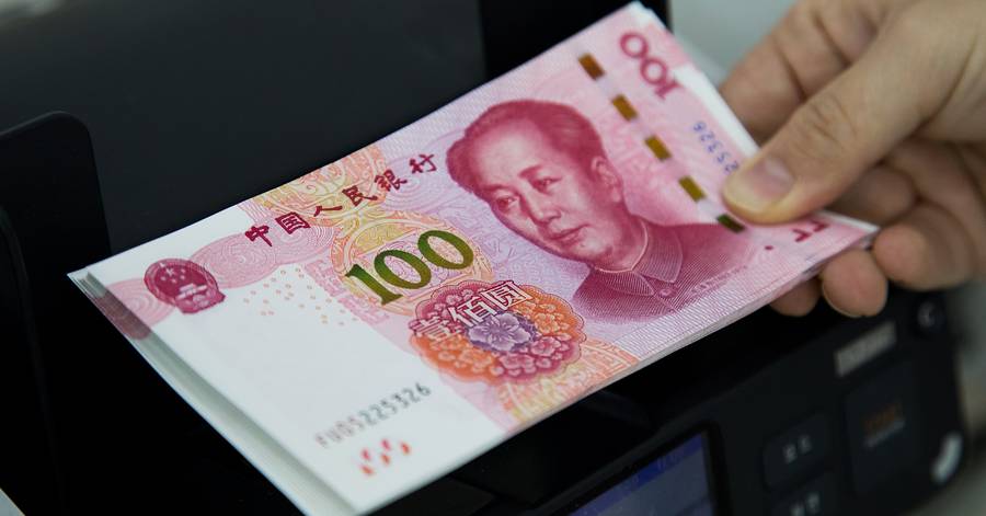 ドル売り控える中国の輸出企業、人民銀行に難題