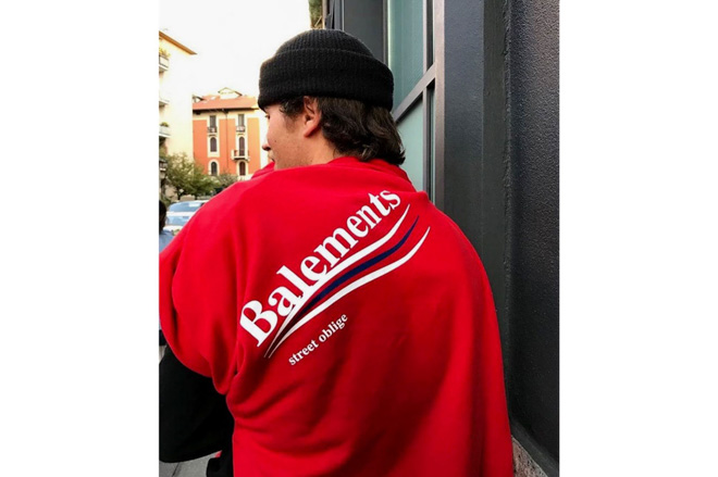 BALEMENTS バレモン ビッグロゴパーカー レッド バレンシアガと