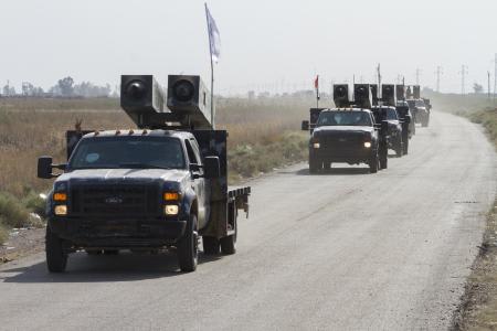 イラク軍、係争地掌握か　クルドと砲撃応酬