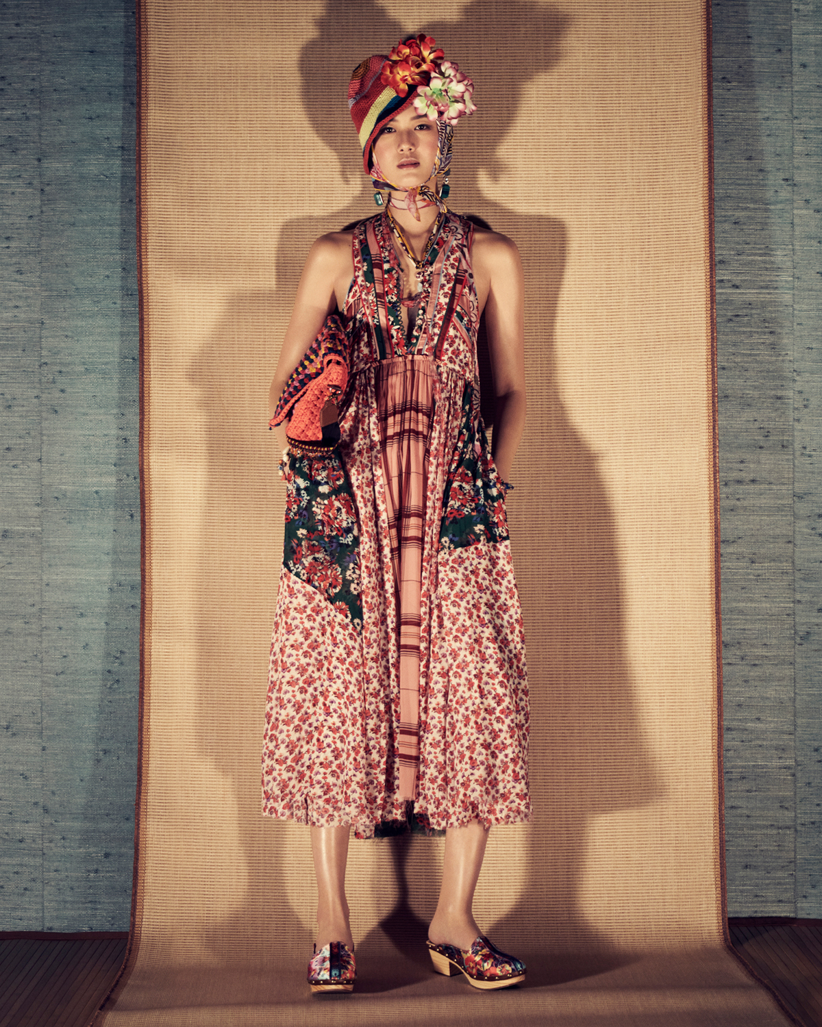 日本人初 Zaraが新広告ビジュアルにモデルの新井貴子を起用