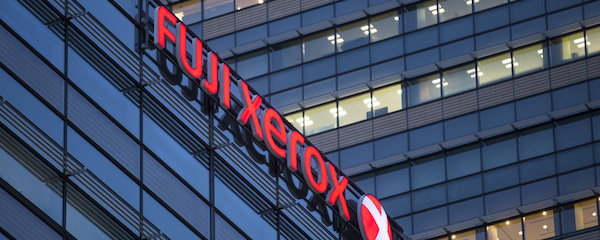 競合他社への身売り提案 米ゼロックス大株主