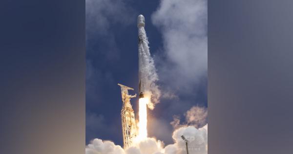 スペースXの「ファルコン9」ロケット、打ち上げ成功 観測衛星搭載
