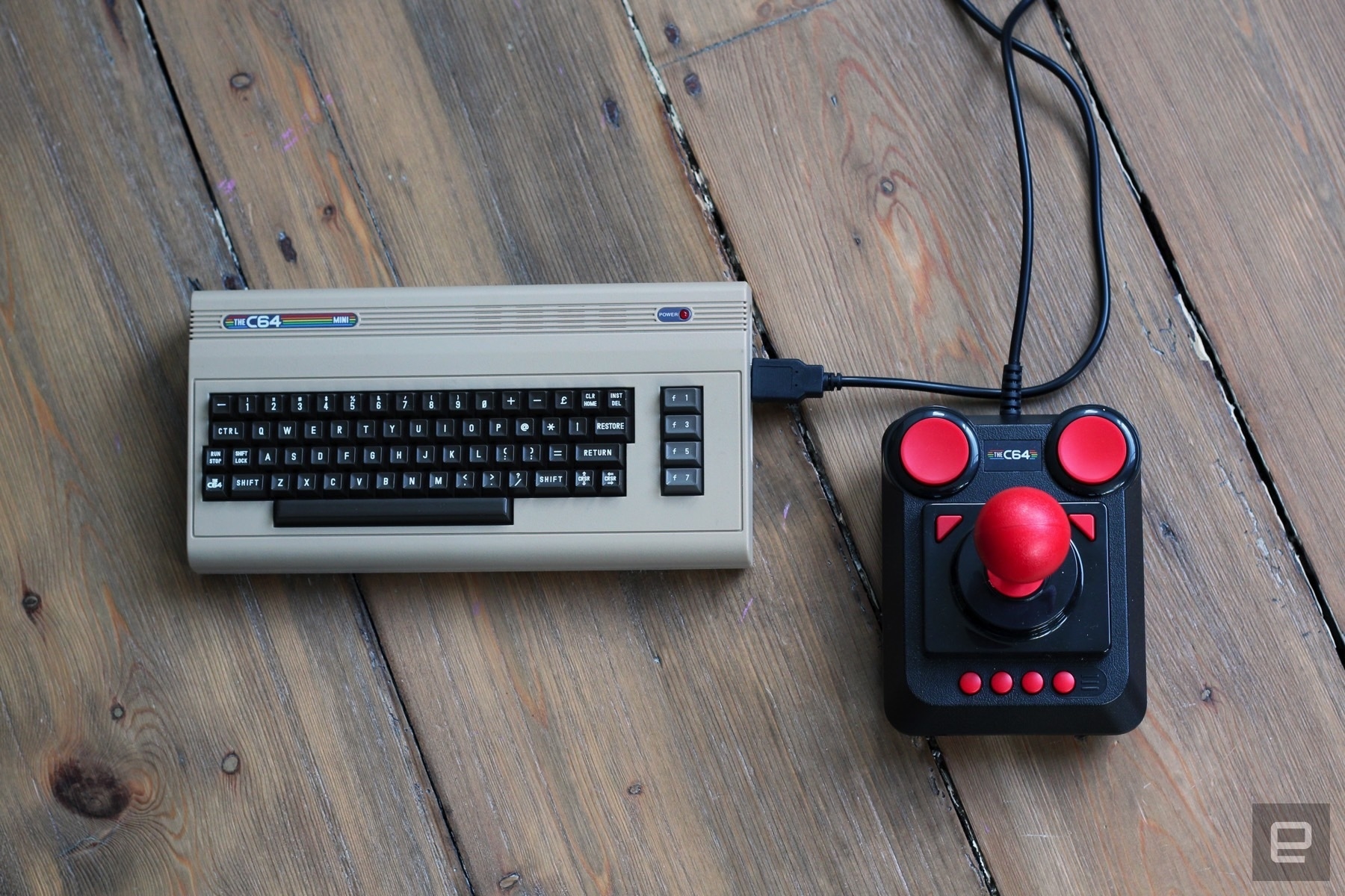 コモドール64復刻版の「THEC64 Mini」、北米で10月販売開始。USB