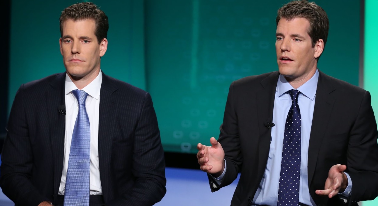 ビットコイン下落、6500ドル下回るーＳＥＣがＥＴＦ巡る決定延期 (Bloomberg.com)