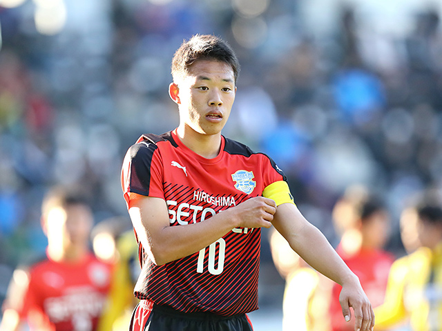 高校サッカーのキャプテンマークはcbとボランチだらけ 全48校調査