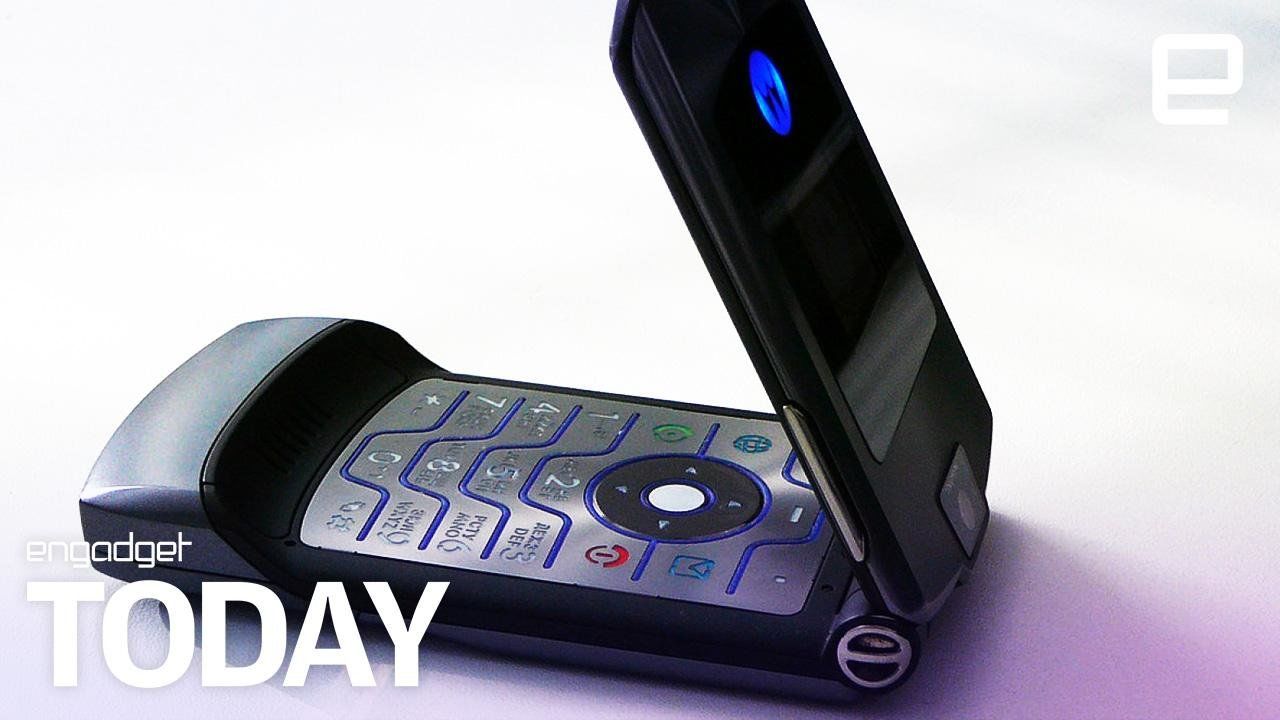 モトローラの名作携帯「RAZR」、1500ドルの折りたたみスマホとして復活か (Engadget 日本版)