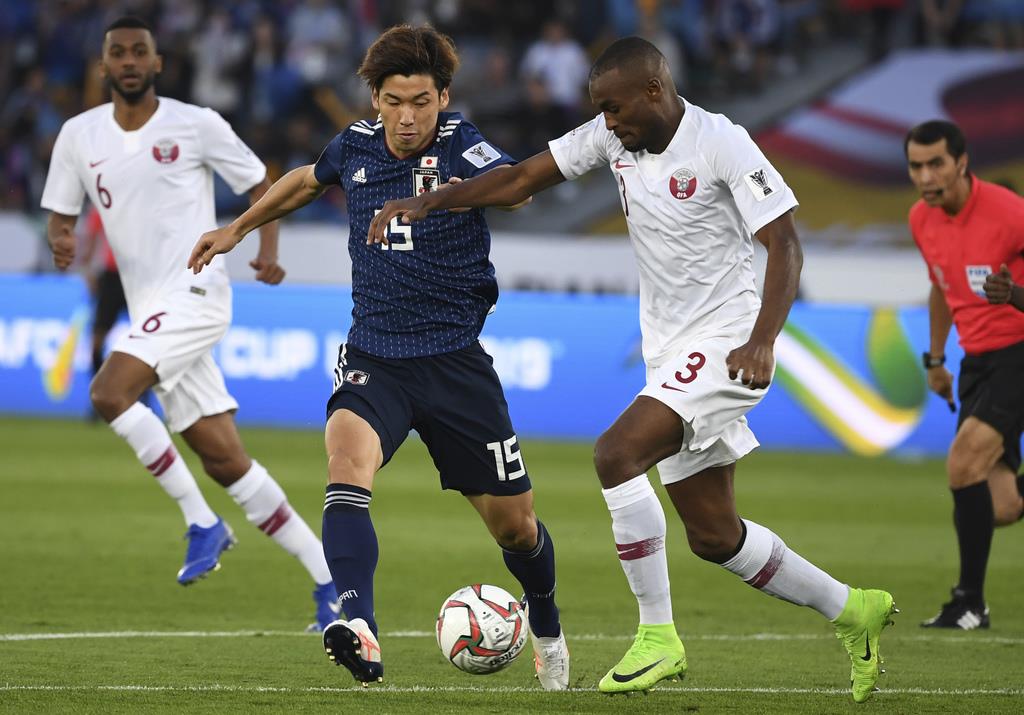 サッカー日本代表 カタール戦速報 ２ 日本ボールで試合開始 大迫勇也がオープニングシュート
