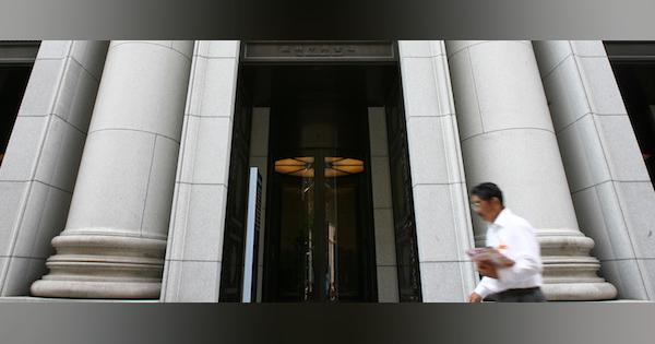 金融庁が３メガ銀や農林中金など一斉調査、ＣＬＯ投資で