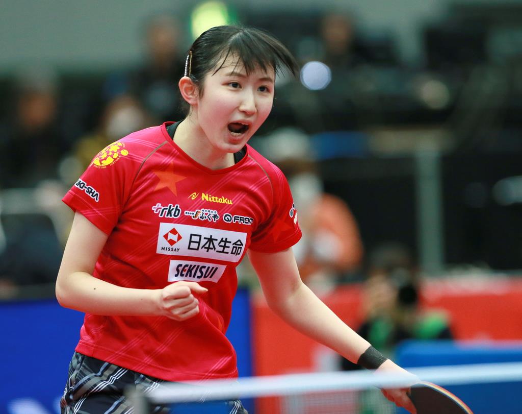 先手を打って優位に 卓球の早田ひな 元世界１位に勝利 躍進の背景に伊藤美誠