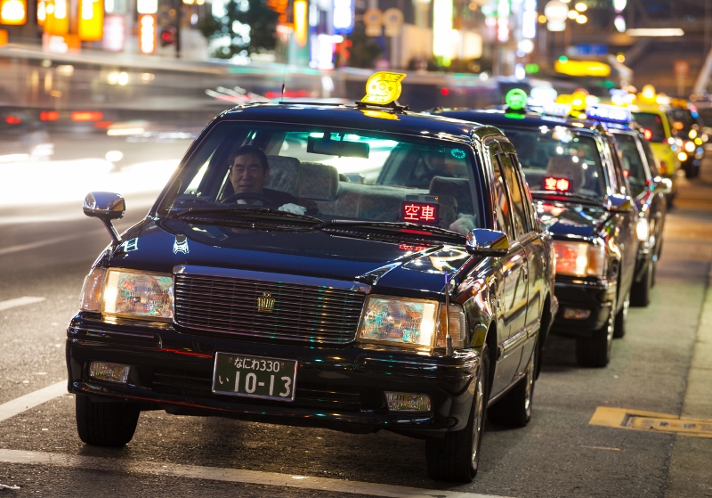 日本マクドナルド創業者・藤田田氏がタクシーに乗ると必ずやっていたこととは？