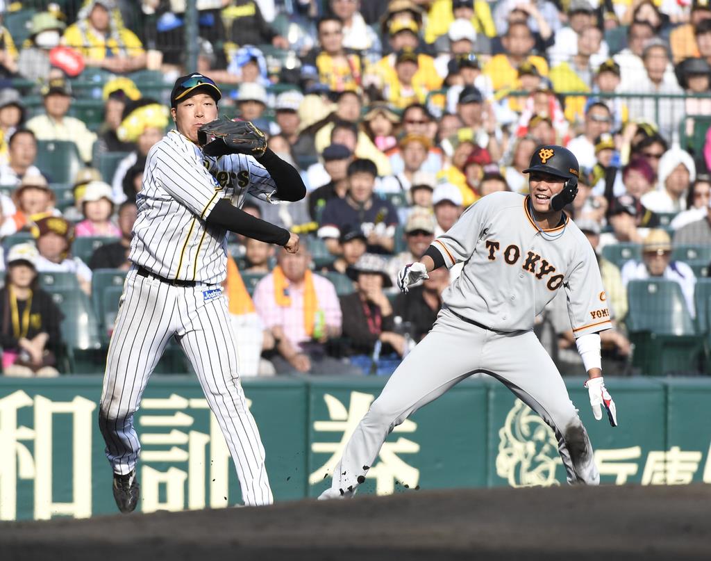 阪神、甲子園で巨人に３タテ食らう 守備のもろさ露呈