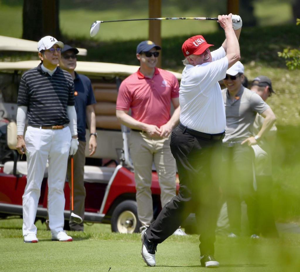 安倍首相、トランプ大統領と計88ホール 日米ゴルフ外交の歴史踏襲