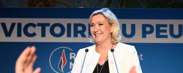 欧州議会選、仏与党がルペン氏の極右政党に敗北－出口調査