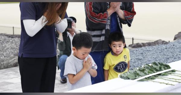 雲仙・普賢岳大火砕流から28年　遺族ら献花、犠牲者悼む
