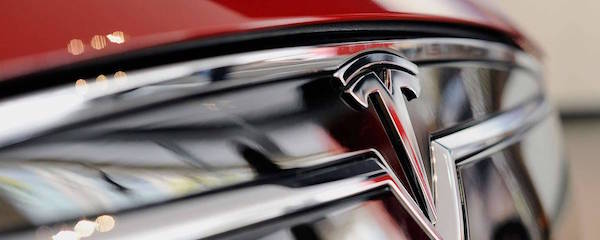 テスラ ベールに包まれていた収入源はｇｍとｆｃａ 届け出で判明