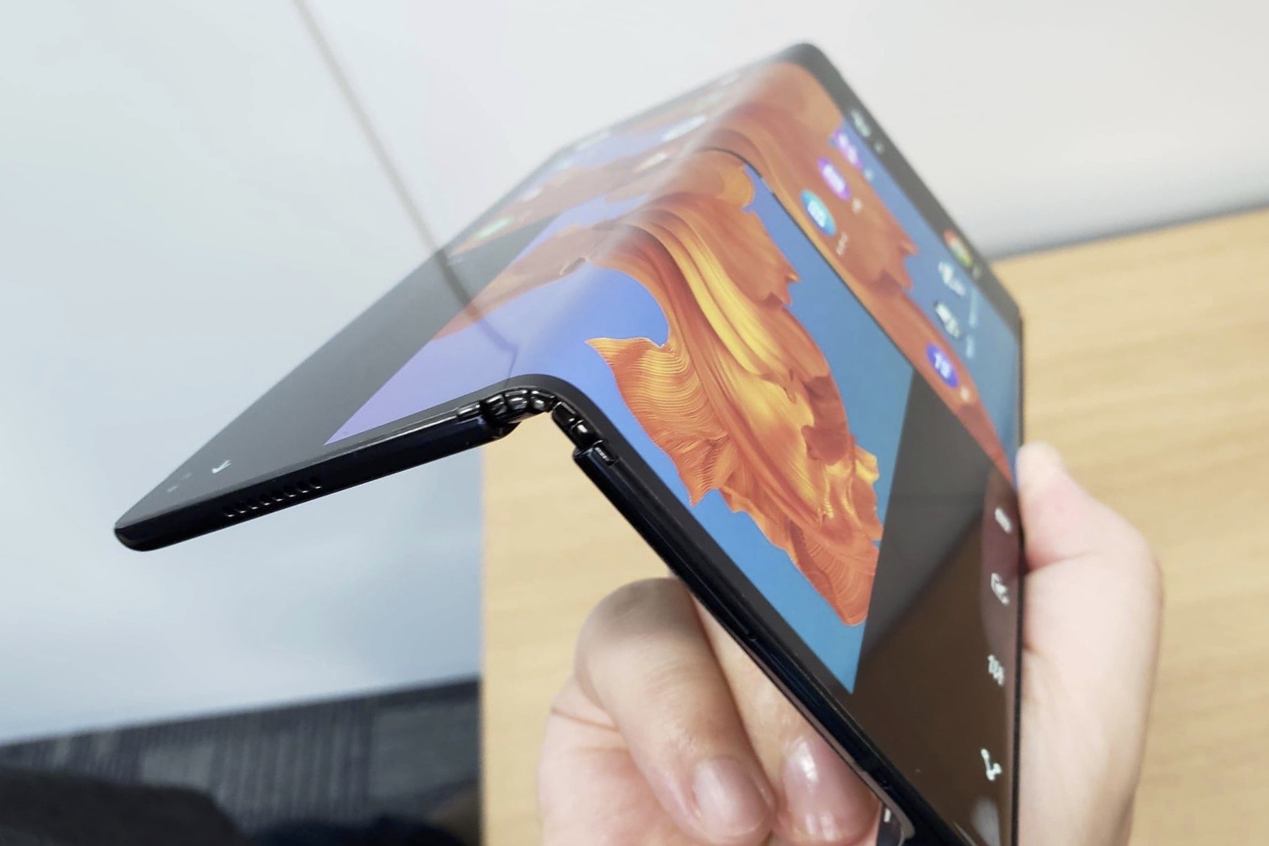 3976029?blur=false&height=630&