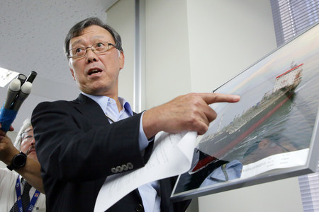 機雷攻撃を否定 乗組員が飛来物目撃 タンカー運航の国華産業 時事ドットコム