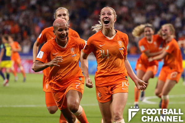 オランダ女子代表、初の決勝進出。延長戦の末スウェーデン女子代表に1-0で勝利【女子W杯】