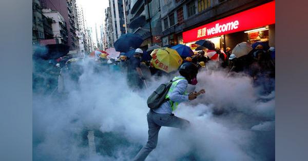 中国政府、香港のデモ隊を威嚇
